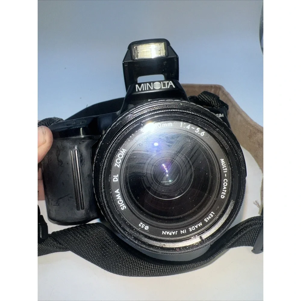 Minolta Maxxum 3xi 35mm SLR Film AF Camera W/ 35-80mm Sigma Lens-New Battery